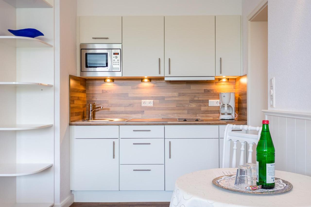 Inselhotel Arfsten Wyk auf Foehr Luaran gambar
