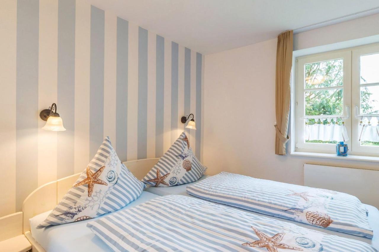 Inselhotel Arfsten Wyk auf Foehr Luaran gambar