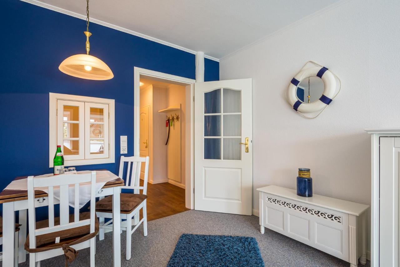 Inselhotel Arfsten Wyk auf Foehr Luaran gambar