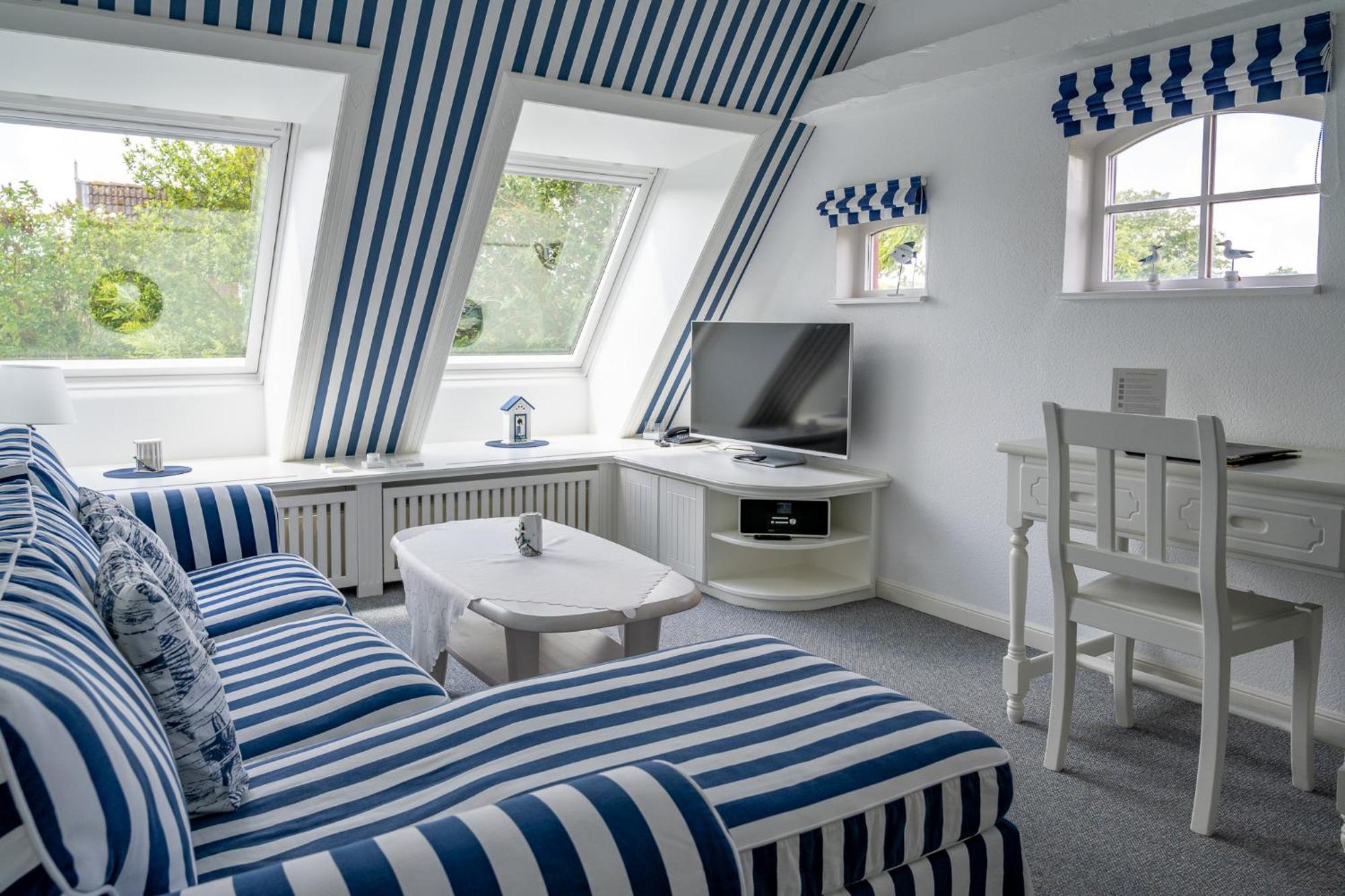 Inselhotel Arfsten Wyk auf Foehr Luaran gambar