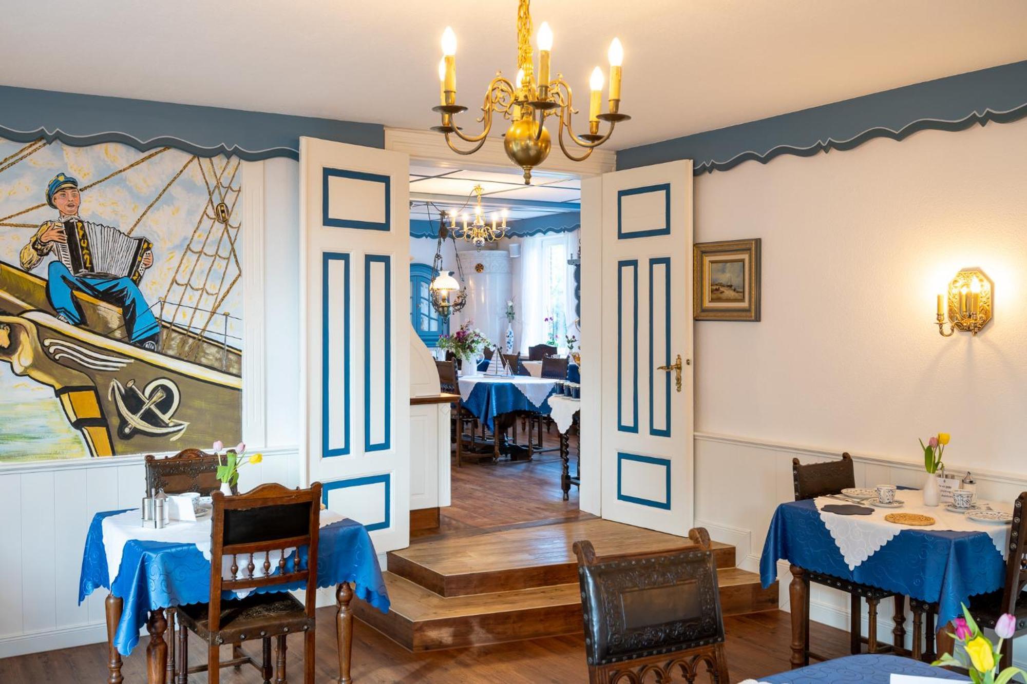 Inselhotel Arfsten Wyk auf Foehr Luaran gambar